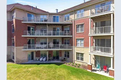 4120 S Lake Dr #159, Saint Francis, WI 53235 - Photo 37