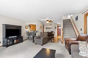 2423 Willowood Dr, Waukesha, WI 53188 - Photo 17