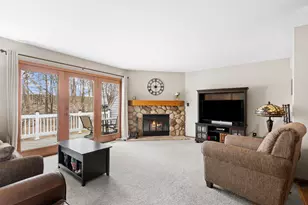 2423 Willowood Dr, Waukesha, WI 53188 - Photo 15