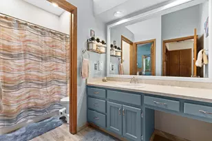 2423 Willowood Dr, Waukesha, WI 53188 - Photo 9