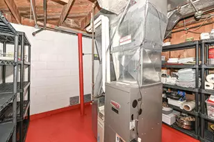 3873 S 56th St, Greenfield, WI 53220 - Photo 35