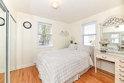 3873 S 56th St, Greenfield, WI 53220 - Photo 23