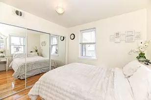 3873 S 56th St, Greenfield, WI 53220 - Photo 5