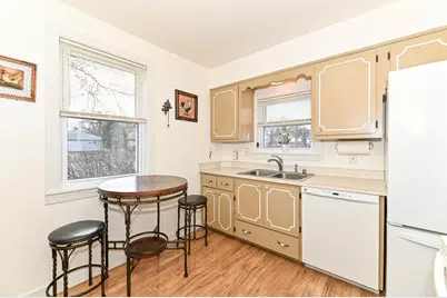 3873 S 56th St, Greenfield, WI 53220 - Photo 3