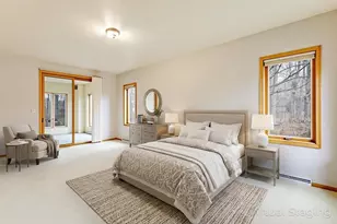 2128 Hunters Ridge Ct, Manitowoc, WI 54220 - Photo 35