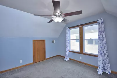 8104 W Center St, Milwaukee, WI 53222 - Photo 15