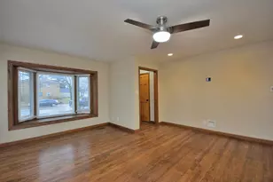 8104 W Center St, Milwaukee, WI 53222 - Photo 5
