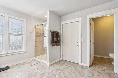 8051 N Granville Rd, Milwaukee, WI 53224 - Photo 37