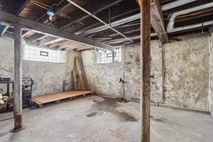 8051 N Granville Rd, Milwaukee, WI 53224 - Photo 55