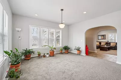 8051 N Granville Rd, Milwaukee, WI 53224 - Photo 9