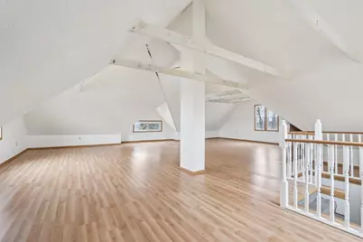 8051 N Granville Rd, Milwaukee, WI 53224 - Photo 29