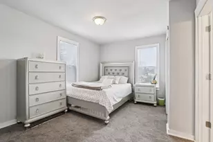 8051 N Granville Rd, Milwaukee, WI 53224 - Photo 49