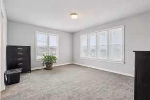 8051 N Granville Rd, Milwaukee, WI 53224 - Photo 43