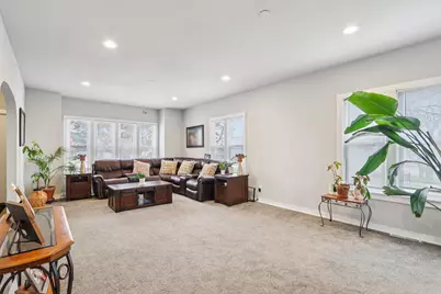 8051 N Granville Rd, Milwaukee, WI 53224 - Photo 25