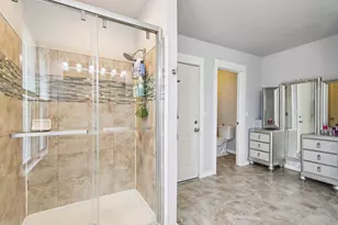 8051 N Granville Rd, Milwaukee, WI 53224 - Photo 39