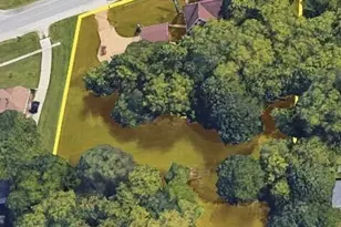 8051 N Granville Rd, Milwaukee, WI 53224 - Photo 87