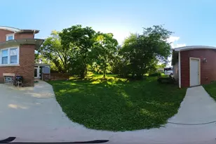 8051 N Granville Rd, Milwaukee, WI 53224 - Photo 91