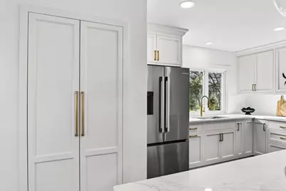 1635  Highland Dr, Elm Grove, WI 53122 - Photo 11