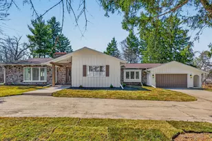 1635 Highland Dr, Elm Grove, WI 53122 - Photo 47