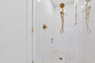 1635 Highland Dr, Elm Grove, WI 53122 - Photo 23