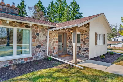 1635  Highland Dr, Elm Grove, WI 53122 - Photo 43