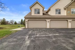 8517 S Stratford Rd, Oak Creek, WI 53154 - Photo 27