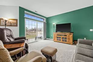 8517 S Stratford Rd, Oak Creek, WI 53154 - Photo 13