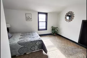 4235 W Fairmount Ave, Milwaukee, WI 53209 - Photo 9