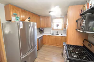 10063 S Chicago Rd, Oak Creek, WI 53154 - Photo 7