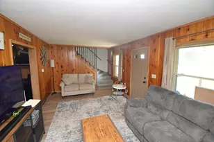 10063 S Chicago Rd, Oak Creek, WI 53154 - Photo 11