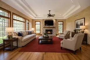 1512 W County Line Rd, Mequon, WI 53092 - Photo 31