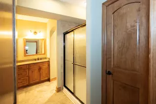 1512 W County Line Rd, Mequon, WI 53092 - Photo 63