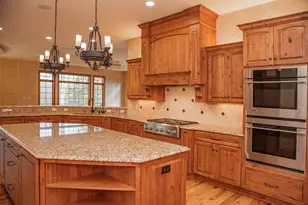 1512 W County Line Rd, Mequon, WI 53092 - Photo 25
