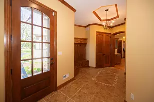 1512 W County Line Rd, Mequon, WI 53092 - Photo 43