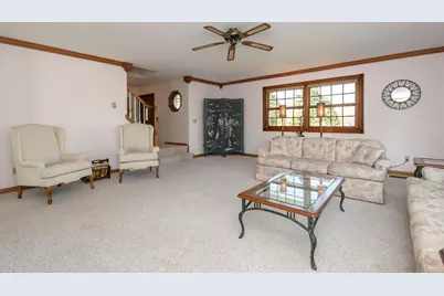 770  Linden Ln, Brookfield, WI 53045 - Photo 17