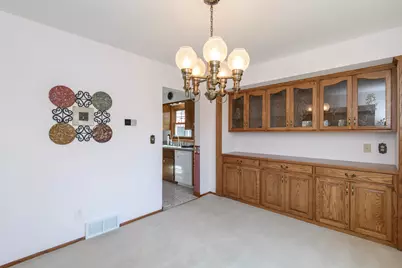 770  Linden Ln, Brookfield, WI 53045 - Photo 15