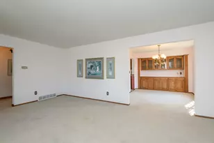 770 Linden Ln, Brookfield, WI 53045 - Photo 13