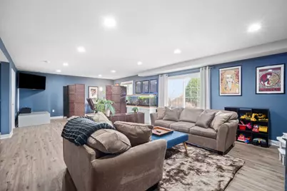 1456  Dovetail Dr, Hartford, WI 53027 - Photo 19