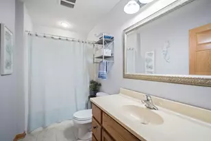 1456 Dovetail Dr, Hartford, WI 53027 - Photo 17