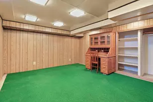 4600 S 121st St, Greenfield, WI 53228 - Photo 15