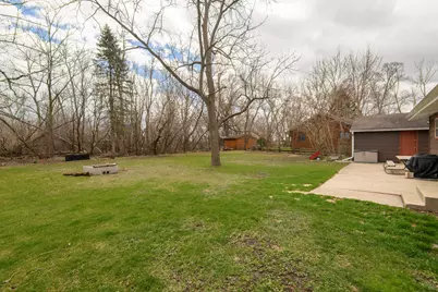 7501 E Wind Lake Rd, Racine, WI 53185 - Photo 29