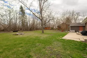 7501 E Wind Lake Rd, Racine, WI 53185 - Photo 29