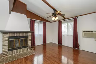 7501 E Wind Lake Rd, Racine, WI 53185 - Photo 7