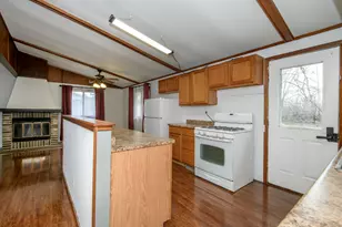 7501 E Wind Lake Rd, Racine, WI 53185 - Photo 13