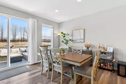 N62W21752  Augusta Pkwy, Menomonee Falls, WI 53051 - Photo 9