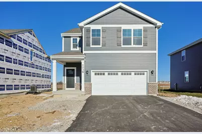 7038  Oakmont Rd, Racine, WI 53403 - Photo 1