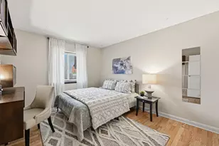 5253 N Lovers Lane Rd, Milwaukee, WI 53225 - Photo 19