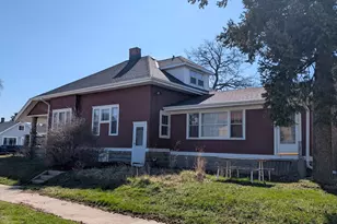 600 Marquette Ave, South Milwaukee, WI 53172 - Photo 3