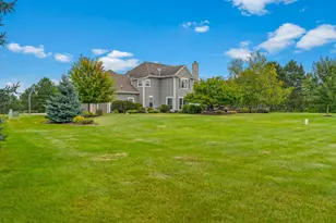 W291N3363 Summerhill Rd, Delafield, WI 53072 - Photo 33