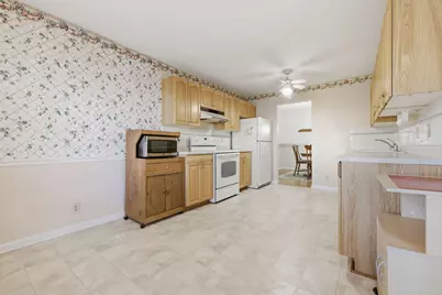 8073  43rd Ave #8A, Kenosha, WI 53142 - Photo 9